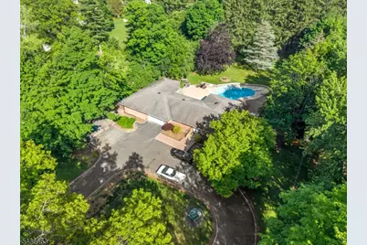 20 Conkling Rd, Roxbury Township, NJ 07836 - Photo 2