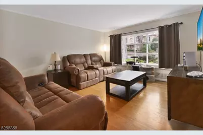 69 Intervale Rd, Parsippany, NJ 07005 - Photo 6