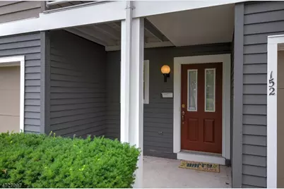 152 Bonney Ct, Bridgewater, NJ 08807 - Photo 2