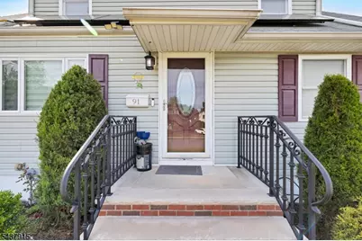 91 Crestview Rd, Woodbridge Township, NJ 08863 - Photo 6