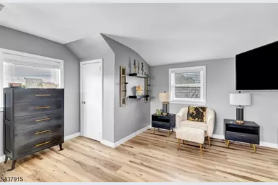 91 Crestview Rd, Woodbridge Township, NJ 08863 - Photo 32
