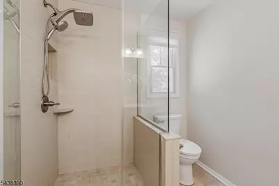 22 Ridge Dr W., Berkeley Heights Township, NJ 07922 - Photo 24