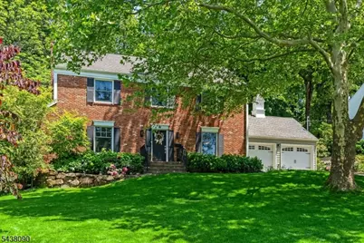 22 Ridge Dr W., Berkeley Heights Township, NJ 07922 - Photo 1