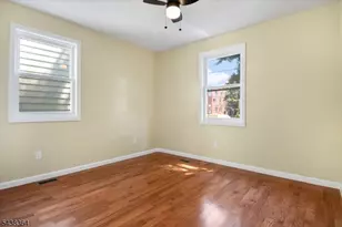 118 Lehigh Ave Apt, Newark, NJ 07112 - Photo 16