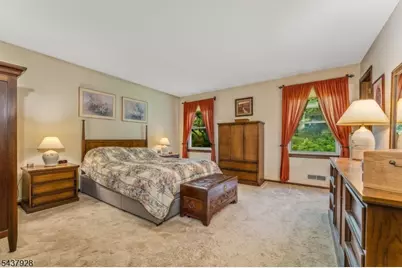 5 Hibbler Rd, Clinton Township, NJ 08833 - Photo 8