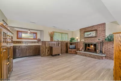 5 Hibbler Rd, Clinton Township, NJ 08833 - Photo 14