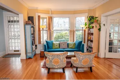 110 Montclair Ave, Montclair, NJ 07042 - Photo 4