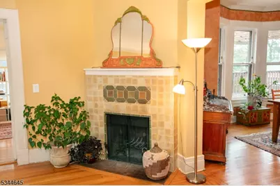 110 Montclair Ave, Montclair, NJ 07042 - Photo 10