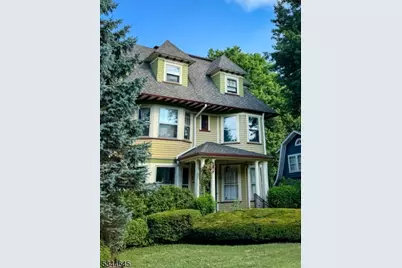 110 Montclair Ave, Montclair, NJ 07042 - Photo 2
