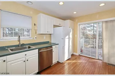 13 Minuteman Ct Ondo, Bernards Township, NJ 07920 - Photo 2