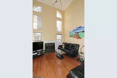 13 Minuteman Ct Ondo, Bernards Township, NJ 07920 - Photo 18