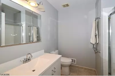 13 Minuteman Ct Ondo, Bernards Township, NJ 07920 - Photo 4