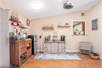109 Greenwood Avenue, Pequannock Township, NJ 07440 - Photo 8