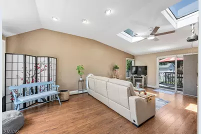 109 Greenwood Avenue, Pequannock Township, NJ 07440 - Photo 4