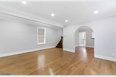 579 Newark Ave, Kenilworth, NJ 07033 - Photo 18
