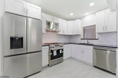 579 Newark Ave, Kenilworth, NJ 07033 - Photo 14