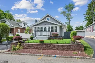 15 Clover Pl, Mine Hill, NJ 07803 - Photo 1