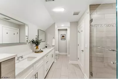 19 Riverbend Ct, New Providence, NJ 07974 - Photo 18