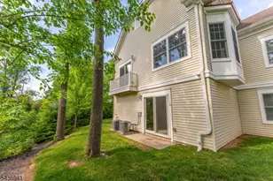 19 Riverbend Ct, New Providence, NJ 07974 - Photo 22