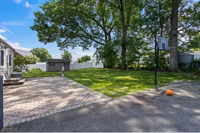 75 Lancaster Rd, Woodbridge Township, NJ 07067 - Photo 34