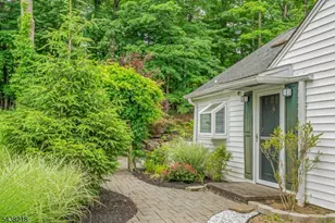 72 Mountain Ave, Warren Township, NJ 07059 - Photo 50