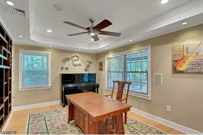 72 Mountain Ave, Warren Township, NJ 07059 - Photo 10