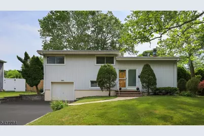 88 North Glenwood Rd, Fanwood, NJ 07023 - Photo 1