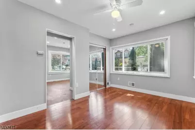 81 Kuna Ter, Irvington, NJ 07111 - Photo 8