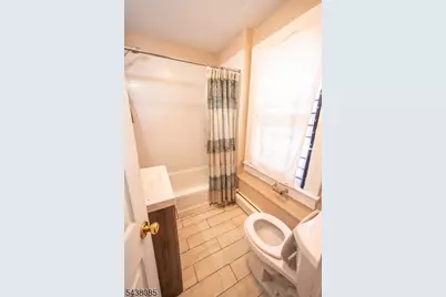 71 Oak St (Rear), Keansburg, NJ 07734 - Photo 8