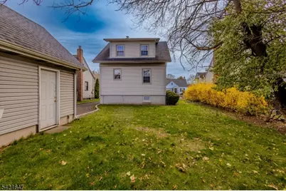 960 Moessner Ave, Union Township, NJ 07083 - Photo 28