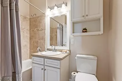17 Lara Pl, Warren Township, NJ 07059 - Photo 10