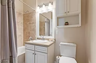 17 Lara Pl, Warren Township, NJ 07059 - Photo 10