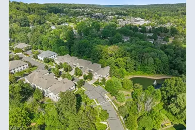 17 Lara Pl, Warren Township, NJ 07059 - Photo 32