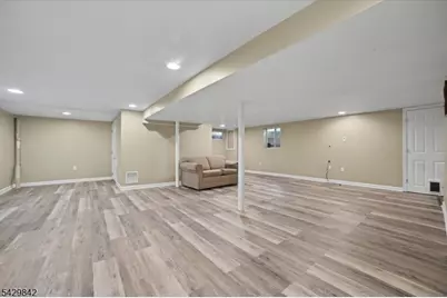 7 Molly Stark Dr, Morris Township, NJ 07960 - Photo 22