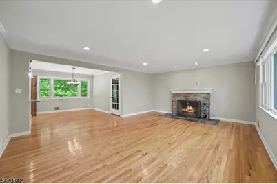 7 Molly Stark Dr, Morris Township, NJ 07960 - Photo 6