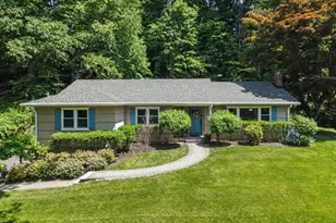 7 Molly Stark Dr, Morris Township, NJ 07960 - Photo 1
