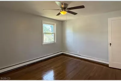 824 2nd St, Dunellen, NJ 08812 - Photo 6