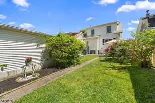 121 Smallwood Ave, Belleville, NJ 07109 - Photo 32