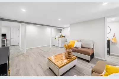 121 Smallwood Ave, Belleville, NJ 07109 - Photo 28