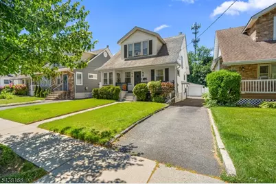 121 Smallwood Ave, Belleville, NJ 07109 - Photo 2