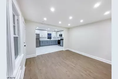 258 Isabella Ave, Irvington, NJ 07111 - Photo 6