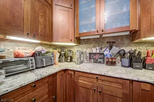 33 62nd St, West New York, NJ 07093 - Photo 10
