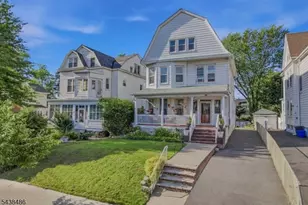 42 Rossmore Pl, Belleville, NJ 07109 - Photo 2