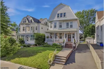 42 Rossmore Pl, Belleville, NJ 07109 - Photo 2