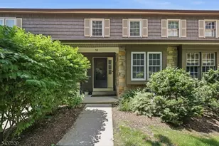 58 Oriole Dr, Allamuchy Township, NJ 07840 - Photo 1
