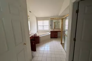 1152 Monroe Dr, Greenwich Township, NJ 08886 - Photo 20