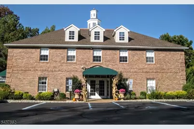 5420 Richmond Rd #420, West Milford, NJ 07480 - Photo 16