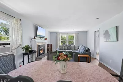 336 Vanderveer Rd, Bridgewater, NJ 08807 - Photo 6