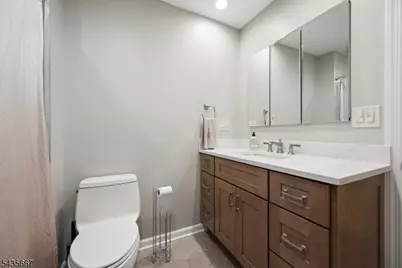 336 Vanderveer Rd, Bridgewater, NJ 08807 - Photo 16