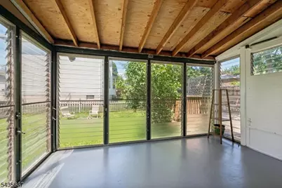 336 Vanderveer Rd, Bridgewater, NJ 08807 - Photo 18